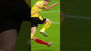 Kimmich hurt himself trying to tackle Haaland 😈 shorts football haaland dortmund bayern [upl. by Mccandless]