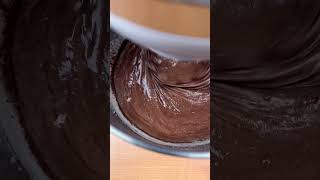 Pan di Spagna al cacao 🍫 🍰 pandispagna ricettefacili dolcifattiincasa [upl. by Eisdnyl]