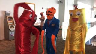 Wacky Waving Inflatable Arm Flailing Tube Men  NekoCon 2016 [upl. by Lisha]