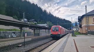 Einfahrt des EuroCity 1215 am 13072024 in Bad Gastein [upl. by Lorre861]