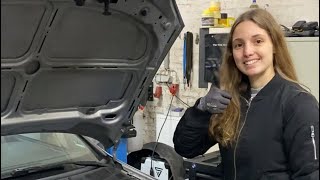 Ölwechsel mit Motorspülung beim Opel Astra 👩🏼‍🔧 ölwechsel oilchange opel [upl. by Saito]