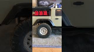 TRX4M High Trail VS Axial SCX24 Gladiator  17 sec review [upl. by Ikkela]