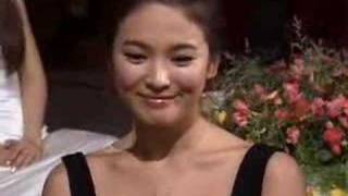 KBS Awards Song Hye Kyo winks [upl. by Anrev20]