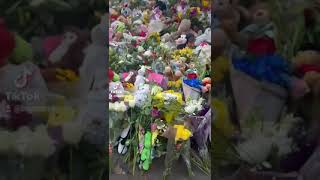 Flowers outside 10 downing Street for all the babies being murdered by Israel in Gaza [upl. by Nacim]