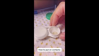 how to put contact lenses for beginners contactlenses mislens beginnersmakeup beauty [upl. by Nitz]