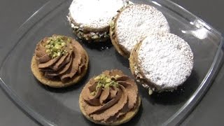 Biscotti di pasta frolla con mousse al cioccolato  Dolci facili e veloci [upl. by Eiralam54]