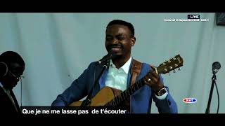 15MIN DADORATION AVEC ISAAC BUKASA LIVE À ROC SÉCULAIRE TABERNACLE [upl. by Norrahs740]