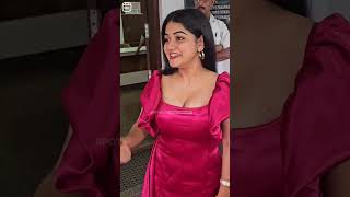 Malayalam Actress Saniya Babu Hot cleavage in Red color dress  Saniya Babu hot look  saniyababu [upl. by Redfield]