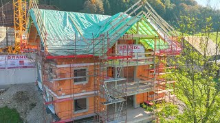 Der Dachstuhl ist drauf 🏠 BaustellenUpdate SunleitnResidenz im Salzkammergut [upl. by Moses540]