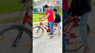 Tarzan cycle ne apna Kamal dikha De 😂 comedy youtubeshorts shorts funny shortsfeed [upl. by Ardnalahs]