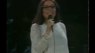 Nana Mouskouri  Psaropoula  In Live [upl. by Lienahs]