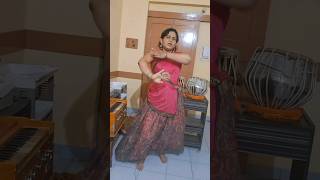 Dholi Taro Dhol Baaje Easy Garba Dance shorts trending garba tutorial [upl. by Pember]