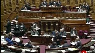 18 mars 1999  Le Sénat soppose au PACS  Archive INA [upl. by Anabella]