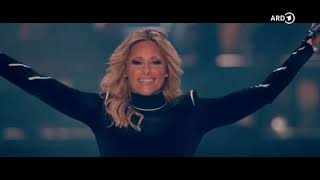 Helene Fischer  Achterbahn Outro  Blitz Intro Rausch Live  Die Arena Tour [upl. by Carlton202]