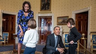 The President amp The First Lady Surprise Visitors on White House Tours [upl. by Maurilla]