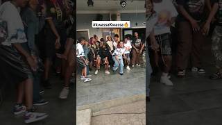 this dance🔥🔥kwassa kwassakwassa teetytezano shortsvideo amapiano dance [upl. by Nyliuqcaj]