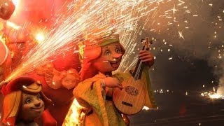 Le Fallas di Valencia Spagna in italiano [upl. by Levenson]