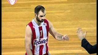 6VASSILIS SPANOULIS 3P SHOT AGAINST ARIS [upl. by Mandy]