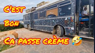 LA CORSE EN BUS  Ça passe crème 🤣 [upl. by Akiaki]