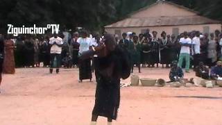 ZiguinchorTV  ERIPI une danse BAYOTTE originale en Casamance 2wmv [upl. by Alekin]