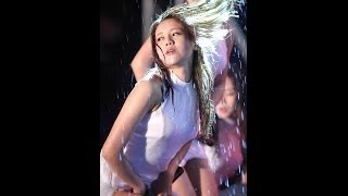 직캠Fancam 140610 AOA 혜정 짧은 치마Miniskirt  중부대 [upl. by Dunseath]