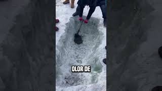 mina de petróleo bajo el hielo😮 shortsvideo [upl. by Sension363]