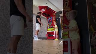 Punch Machine Fail 👊🏼😤 punchmachine [upl. by Ynahpit777]