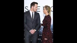 jennifer lawrence got roasted by chris pratt jenniferlawrence chrispratt [upl. by Atsyrc201]