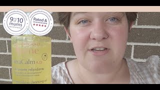 Avène XeraCalm AD LipidReplenishing Cleansing Oil Review [upl. by Greenman]