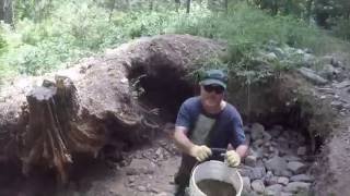 Metal Detecting Bonnie And Clyde Diggers Bull Creek Gold Mining [upl. by Delija]