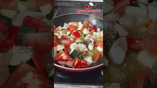 Most Popular Grandama Old Recipe for Stir fry pasta with cheese and Vegetables 3 Minutes Recipe [upl. by Adnamra309]