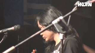 Hujan at GBOB World Final 2010 KL Live [upl. by Cariotta400]