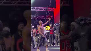 Kwesi Arthur brought gari on stage as he performs at tidal rave festival foryou [upl. by Linnea]