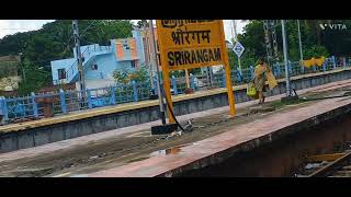 MEMU amp GURUVAYUR EXPRESS DEPARTURE AND ARRIVAL AT SRIRANGAM 03112024 [upl. by Nanni]