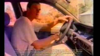 PROPAGANDA COMERCIAL RENAULT CLIO GUGA GUSTAVO KUERTEN 1997 BRASIL BRAZIL 2wmv [upl. by Anelad]