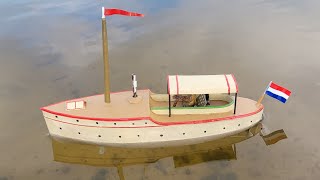 Carette 20 cm tinplate motor race boat [upl. by Tnilf960]