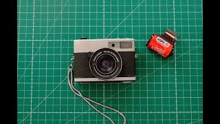 How to Load 35mm Film in a Voigtländer VF101Zeiss S312 rangefinder camera [upl. by Akela]