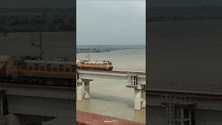 Bridge pe train speed meshorts [upl. by Inilam]