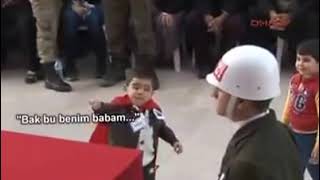 Şehitin çocuğu quotBak bu benim babamquot [upl. by Nesto]