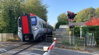 Late Start Nantwich Station Level Crossing  Cheshire [upl. by Anerat]