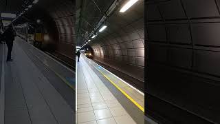 Heathrow Express arriving at Heathrow airport terminal 3 [upl. by Katzen]