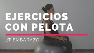 Ejercicios con pelota en el embarazo Trabajando la movilidad pélvica en el tercer trimestre [upl. by Notgnirra]