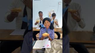 Samose me mirchi 🌶️😰  comedy video  funny video  comedy funny foryou vairlvideo [upl. by Alduino]