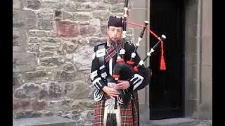 Scottish Piper Playing Bagpipes Music Stirling Scotland [upl. by Aneba273]