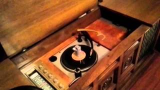 1964 Magnavox Stereo console with W600 Micromatic changer [upl. by Nari]