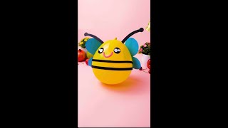 Aprende a hacer la abeja más mona con globos DIY Shorts [upl. by Millicent]