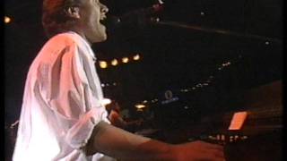 Steve Winwood  Roll With It  BBC1  Monday 6th June 1988 [upl. by Tyson]