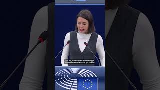 La vice presidenta de la Eurocámara le pide a Irene Montero que se quite su pañuelo palestino [upl. by Von509]