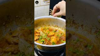 Easy Chicken Karahi Recipe  Dhaba Style Chicken Karahi  Chicken recipes shorts [upl. by Hewe539]