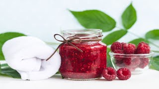 Recette  Purée de framboises [upl. by Otokam]